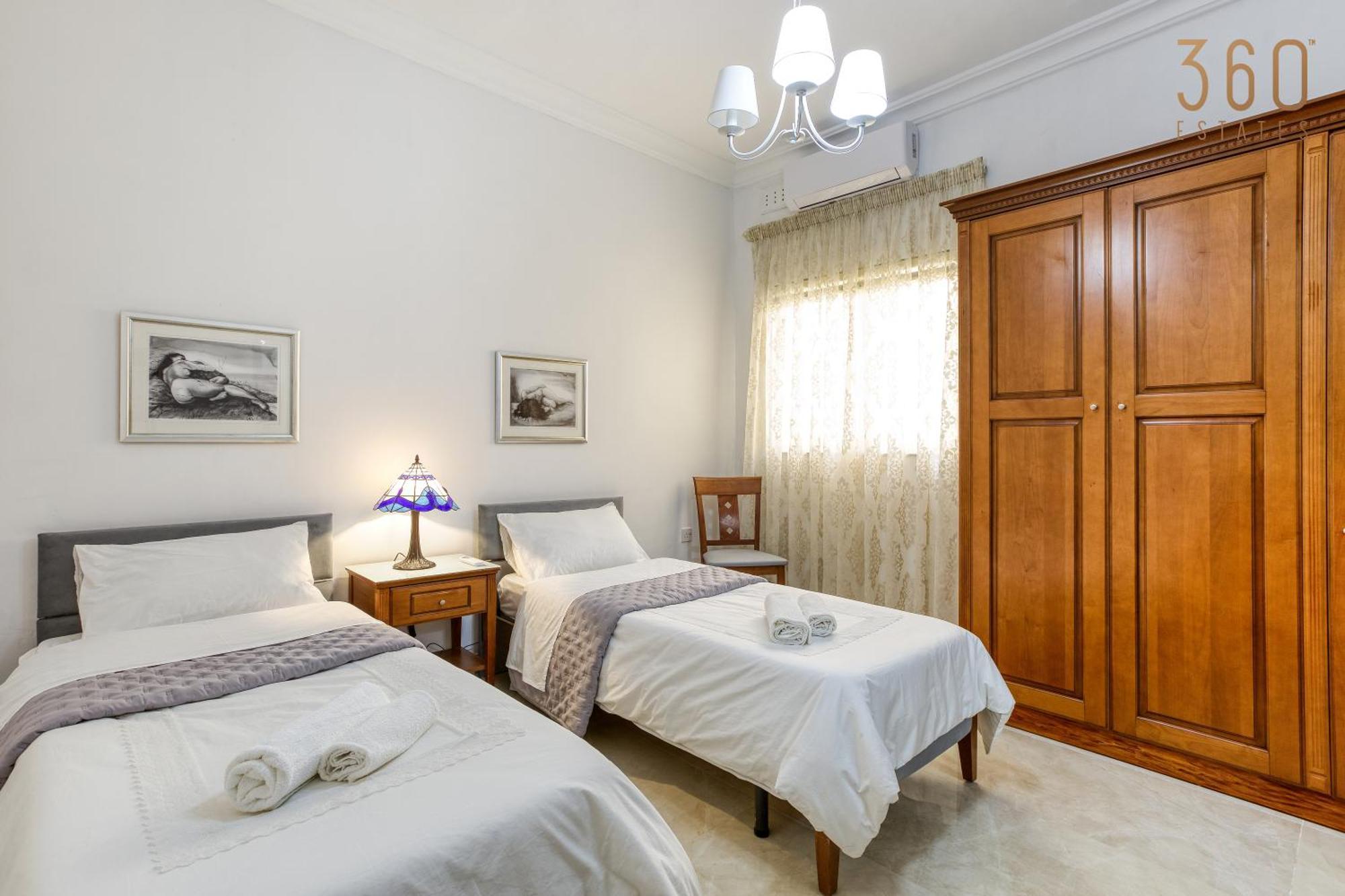 A Lovely 3Br Maisonette In Lovely Town Of Rabat By 360 Estates ภายนอก รูปภาพ
