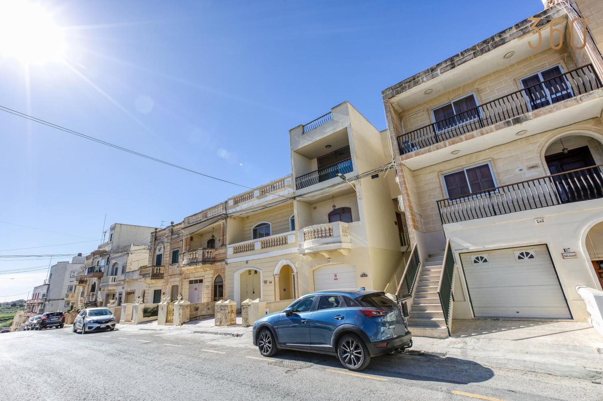 A Lovely 3Br Maisonette In Lovely Town Of Rabat By 360 Estates ภายนอก รูปภาพ
